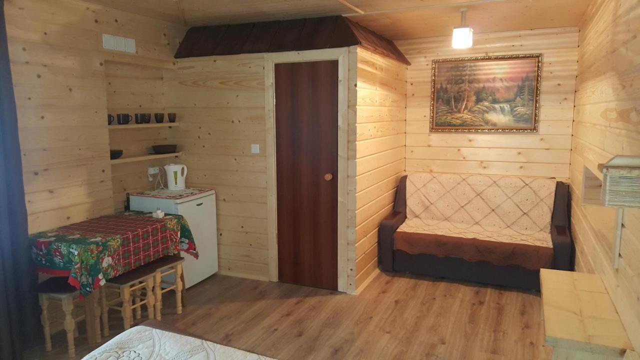 Садиба Гуцулка Ксеня Yaremche Exterior photo